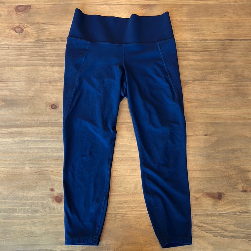 Old Navy Elevate Built in Sculpt Leggings